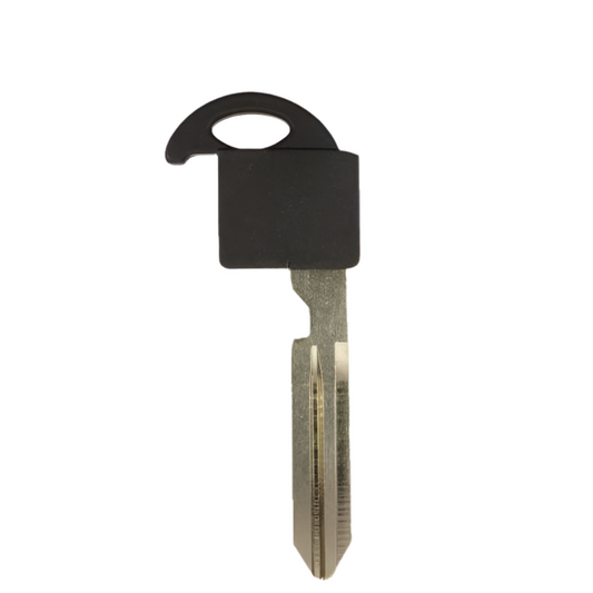 2003-2004 Infiniti FX35 FX45 / Emergency Key Blade